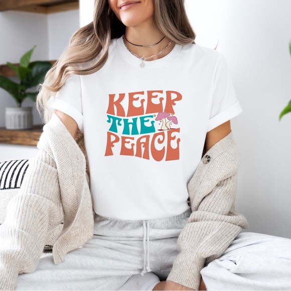 Keep The Peace Mushroom Cute Women’s Boho Cotton T Shirt - Picture 2 of 2
